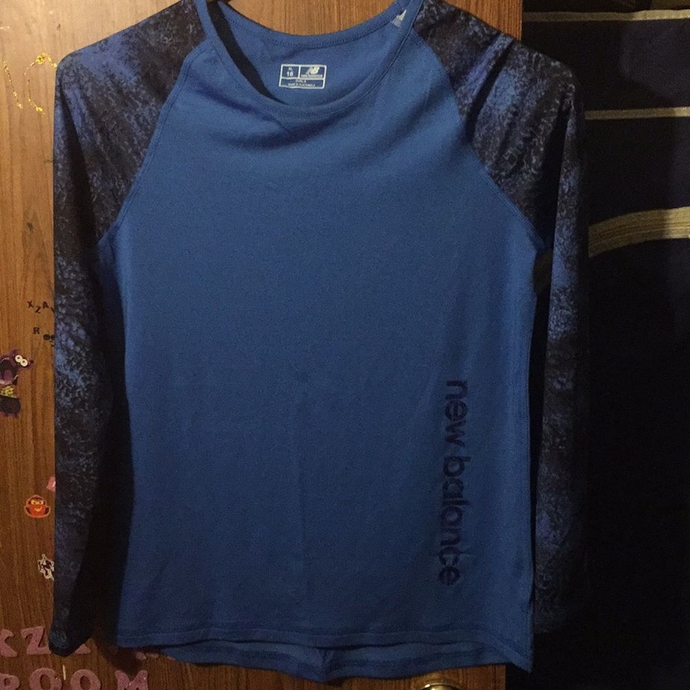 Shirt - Picture 2 of 3